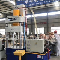滕州廠家200噸浮雕皮革壓花機(jī)液壓200t壓花機(jī)快速皮革印花機(jī)