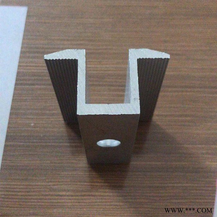 廠家現(xiàn)貨光伏配件  光伏壓塊 中壓  光伏鋁型材 光伏鋁型材配件