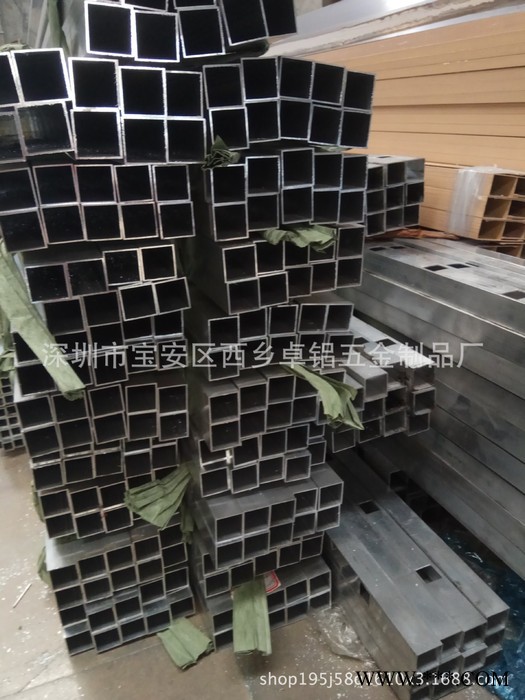 現(xiàn)貨方管6063 6061鋁方管 木紋鋁型材