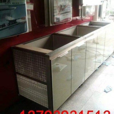 長沙市陶瓷合金櫥柜鋁材，全瓷合金櫥柜，瓷磚櫥柜鋁材當(dāng)天發(fā)貨