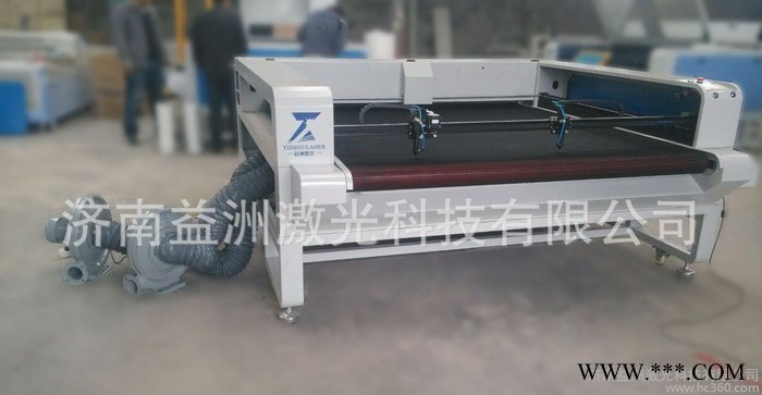 布料玩具分切機有激光的嗎