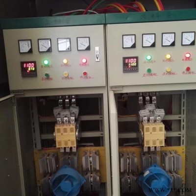 中威高錳鋼淬火電阻爐：90-450千瓦配套全自動(dòng)控制柜，實(shí)現(xiàn)自控功能